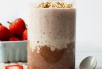 Neapolitan Overnight Oats: Chocolate, Vanilla & Strawberry