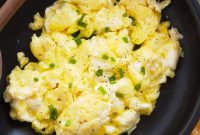 How to Make Creamy, Fluffy Scrambled Eggs Every Time