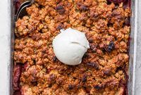 Classic Peach Crisp Recipe with Oat Topping