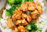 Sticky Honey Sriracha Slow Cooker Chicken