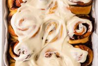 Maple-Glazed Cinnamon Rolls Recipe