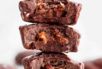 No-Bake Salted Caramel Date Cups Recipe
