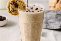 Creamy Chocolate Chip Cookie Dough Smoothie Recipe