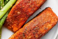 Crispy Air Fryer Salmon with Garlic and Lemon
