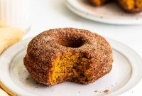 Baked Pumpkin Donuts Recipe with Cinnamon Glaze
