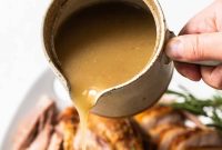 Homemade Turkey Gravy Recipe from Pan Drippings