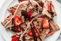No-Bake Chocolate Strawberry Frozen Yogurt Bark Recipe