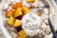 Peaches and Cream Overnight Oats Recipe