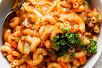 One-Pot Hamburger Helper with Ground Beef and Macaroni