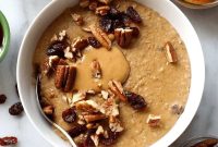 Creamy Spiced Pumpkin Oatmeal Recipe