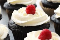 Low-Sugar Chocolate Cupcakes You’ll Love