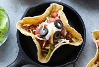 Crispy Baked Taco Cups with Ground Beef and Cheese