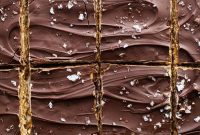Peanut Butter Cup Oatmeal Bars Recipe
