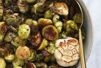 Crispy Oven-Roasted Brussels Sprouts with Garlic and Parmesan