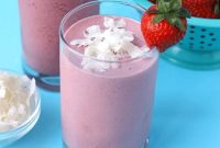 Post-Workout Strawberry Coconut Protein Smoothie