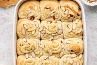 Flaky Almond Croissant Cinnamon Rolls Recipe