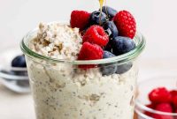 High-Protein Cottage Cheese Overnight Oats Recipe