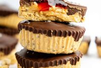 Peanut Butter and Jelly Protein Oatmeal Cups