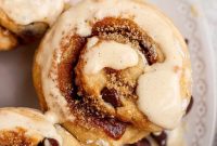 Small-Batch Peanut Butter Chocolate Chip Protein Cinnamon Rolls