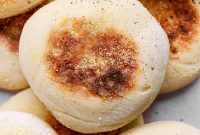 High-Protein Cottage Cheese English Muffins Recipe
