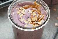 Creamy Peanut Butter and Jelly Smoothie Recipe