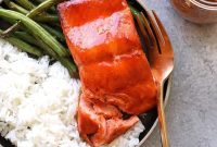 Broiled Honey Sriracha Salmon with Sticky Glaze