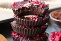 No-Bake Raspberry Chocolate Almond Butter Cups Recipe