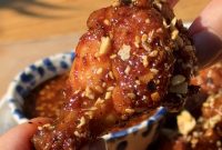 Honey-Glazed Chicken Wings with Salsa Macha Recipe