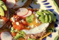 Classic Mexican Ranch-Style Eggs with Fresh Salsa