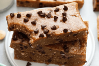 No-Bake Peanut Butter Chocolate Chip Larabars Recipe