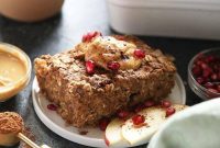 Apple Cinnamon Baked Oatmeal Recipe for Breakfast