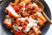 30-Minute One-Pan Sausage Pizza Pasta