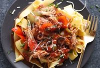 Slow Cooker Chicken Cacciatore with Tomatoes and Peppers