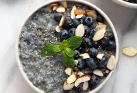 Blueberry Quinoa Breakfast Bowl Recipe