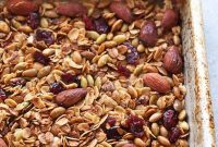 How to Make Crunchy Homemade Granola