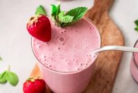 Creamy Strawberry Banana Smoothie Recipe