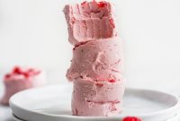 Keto Raspberry Cheesecake Fat Bombs