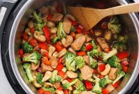 Instant Pot Cashew Chicken Recipe for Flavorful Weeknight Dinner