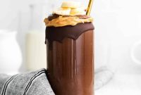 Creamy Chocolate Peanut Butter Banana Smoothie Recipe