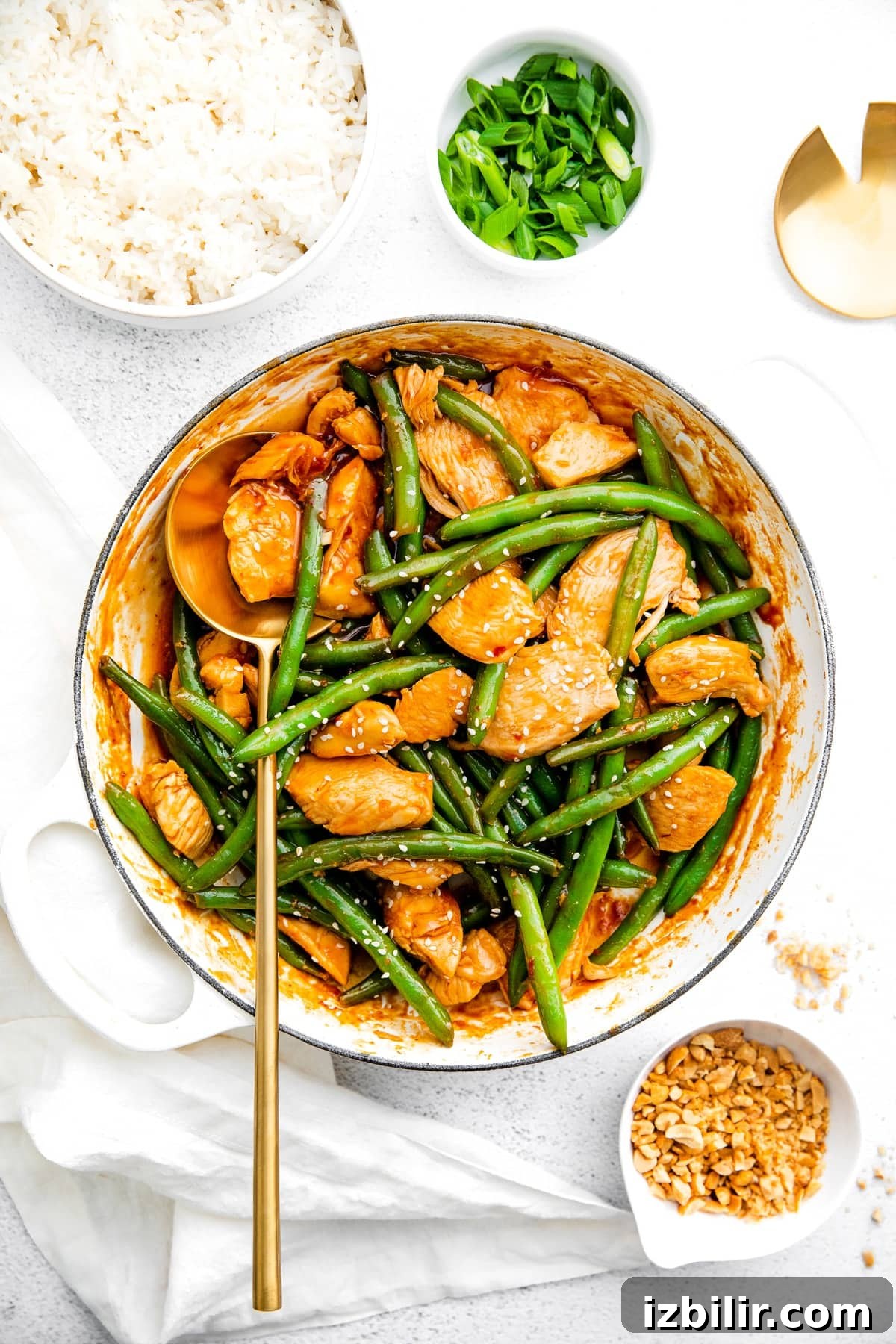 kung pao chicken in pan kung pao chicken in pan