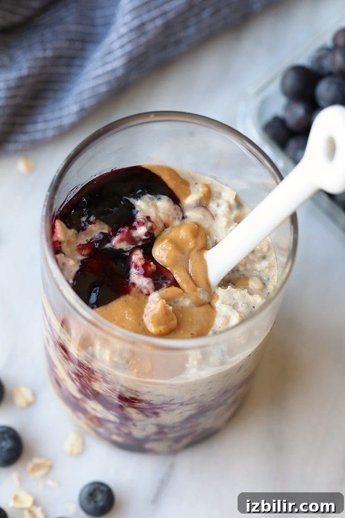 Peanut butter and jelly overnight oats overnight oats