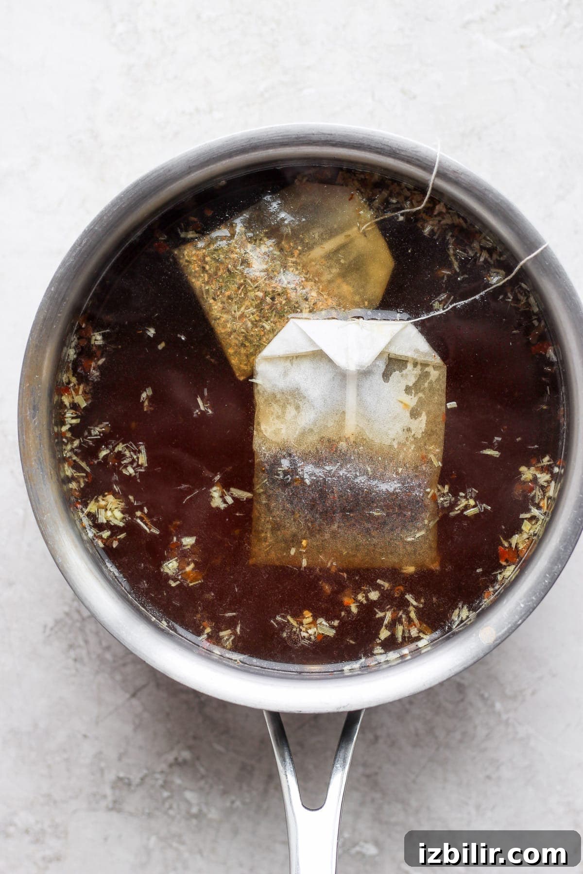 The marinade for ramen tea in a saucepan.