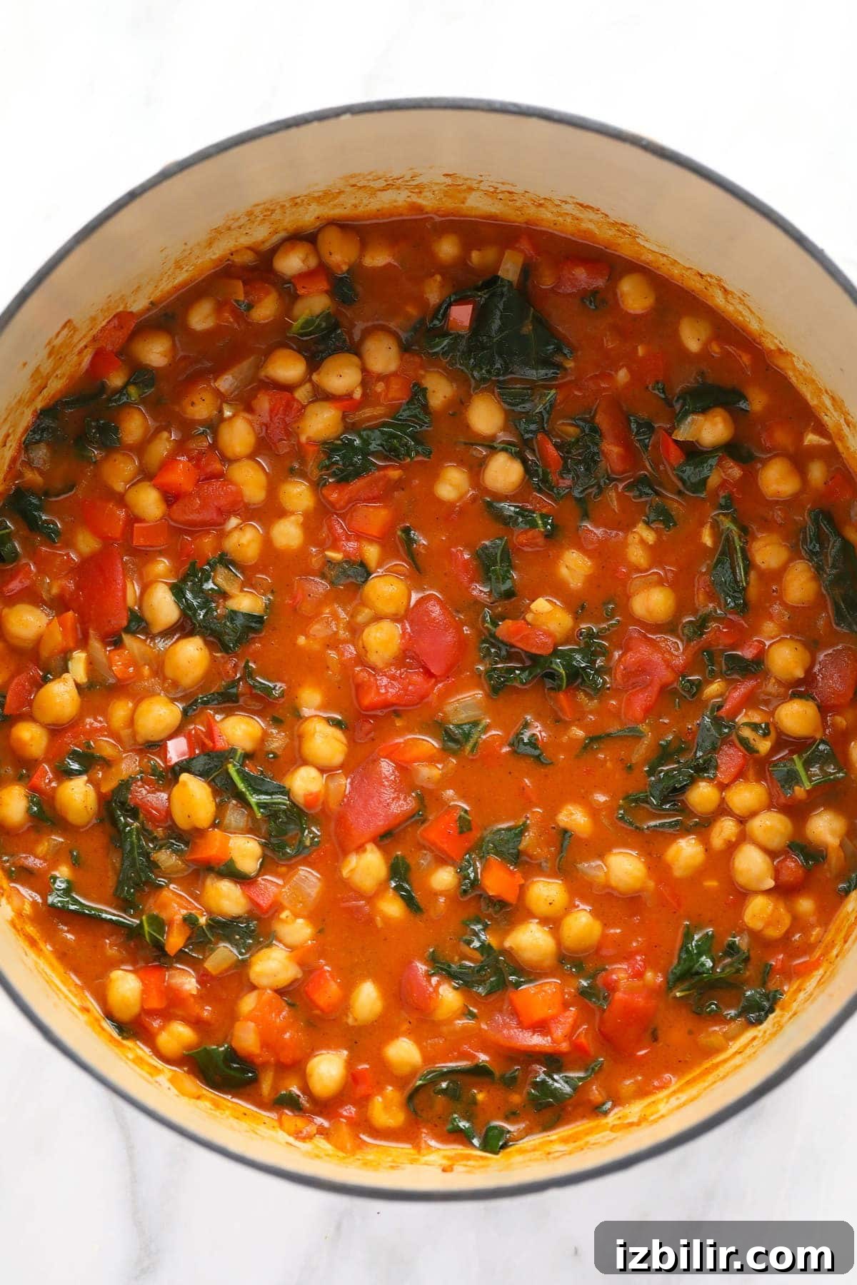 chickpea curry in a dutch oven ready to be served