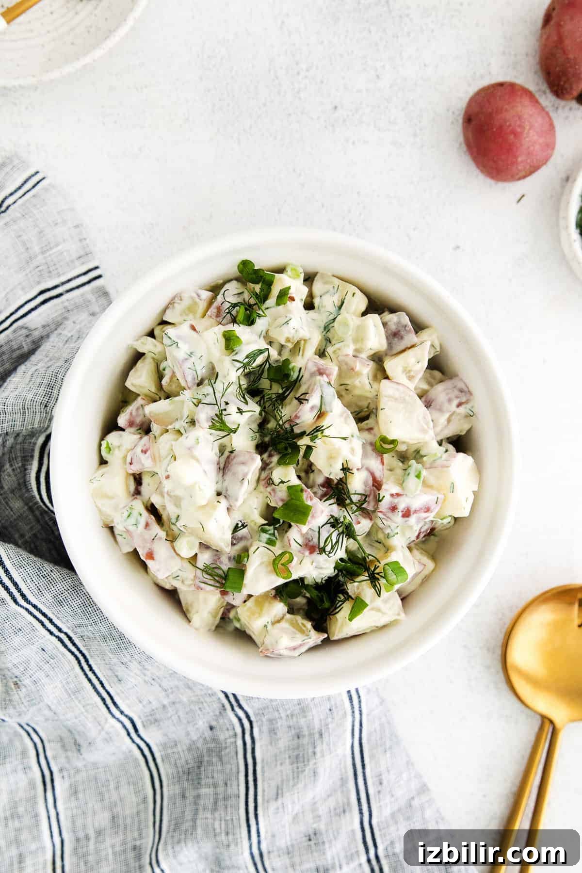 Red Potato Salad Recipe with Creamy Herb Dressing 6 img 127643 6