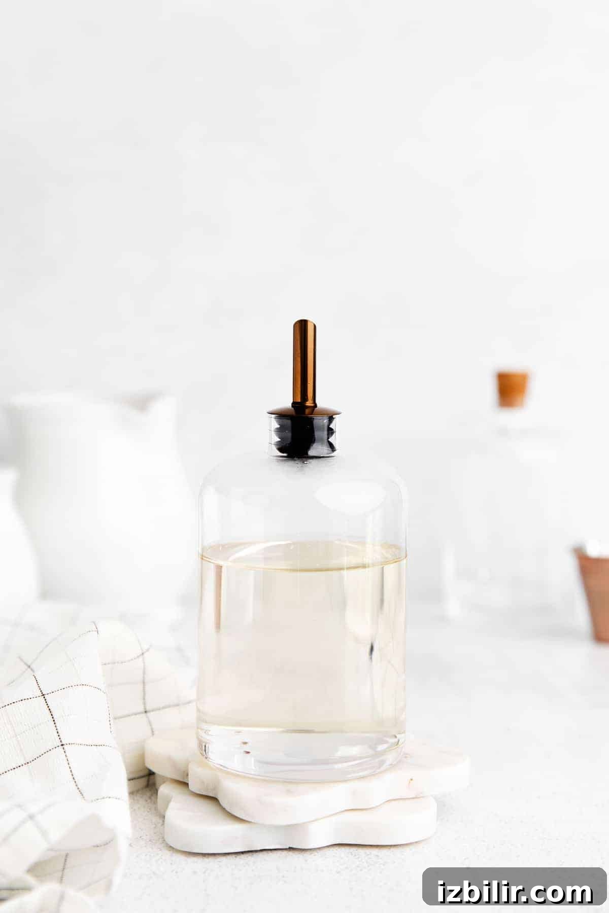 simple syrup in bottle
