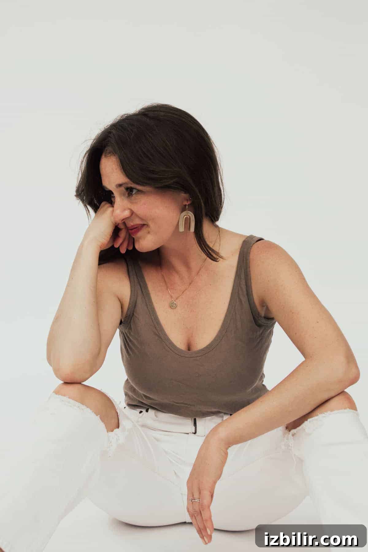 Linley Richter wearing pieces by Larissa Loden. 