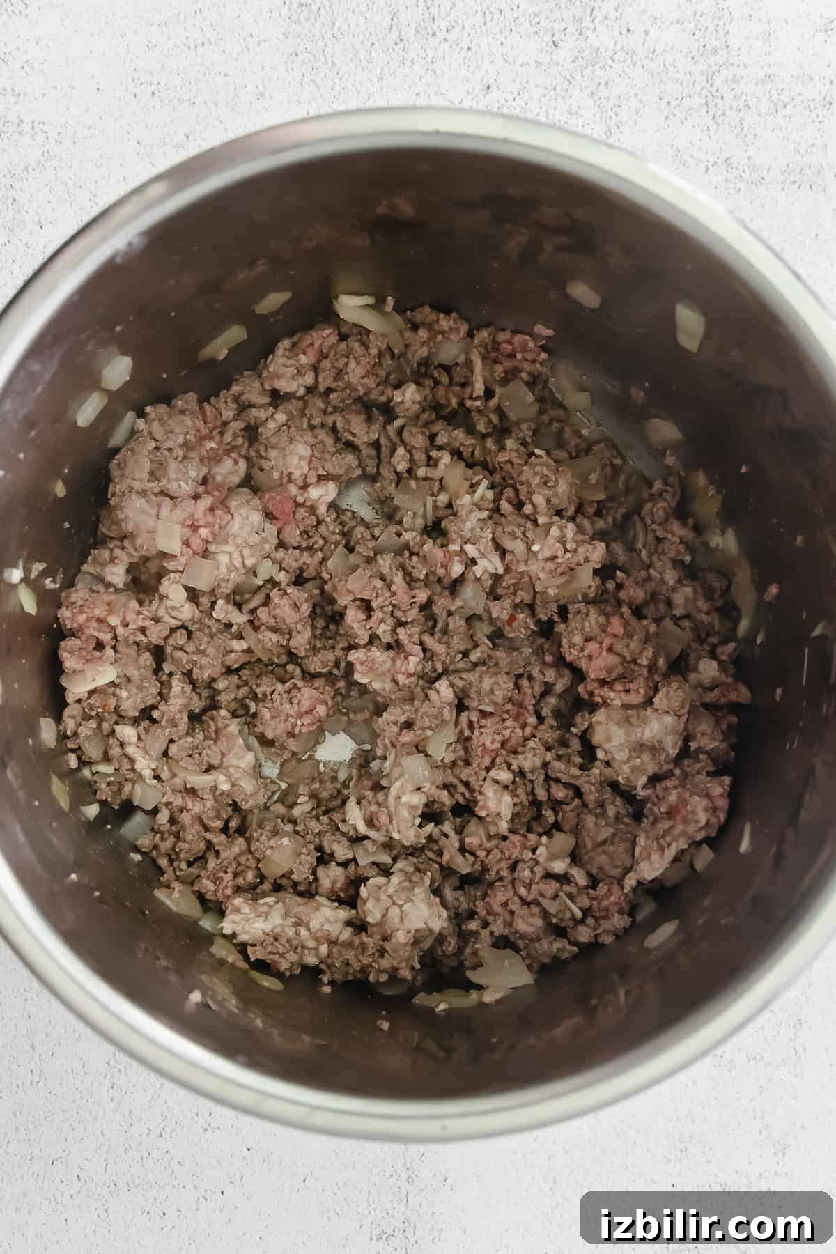 Hearty Instant Pot Beef and Bean Chili 5 Ground beef in the instant pot.