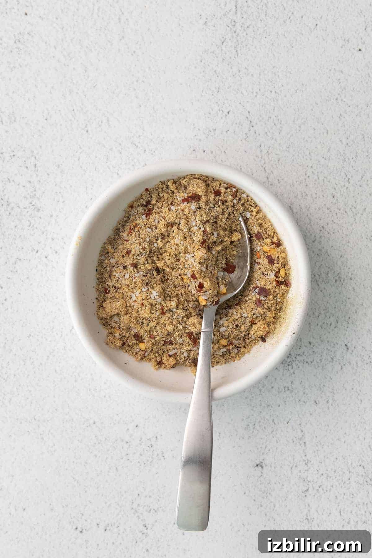Pepper Steak Recipe: Tender Beef with Bell Peppers 3 Dry rub for pepper steak in a bowl.