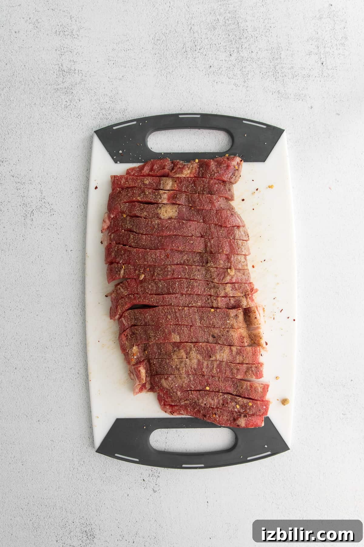 Pepper Steak Recipe: Tender Beef with Bell Peppers 6 Pepper steak sliced into thin strips.