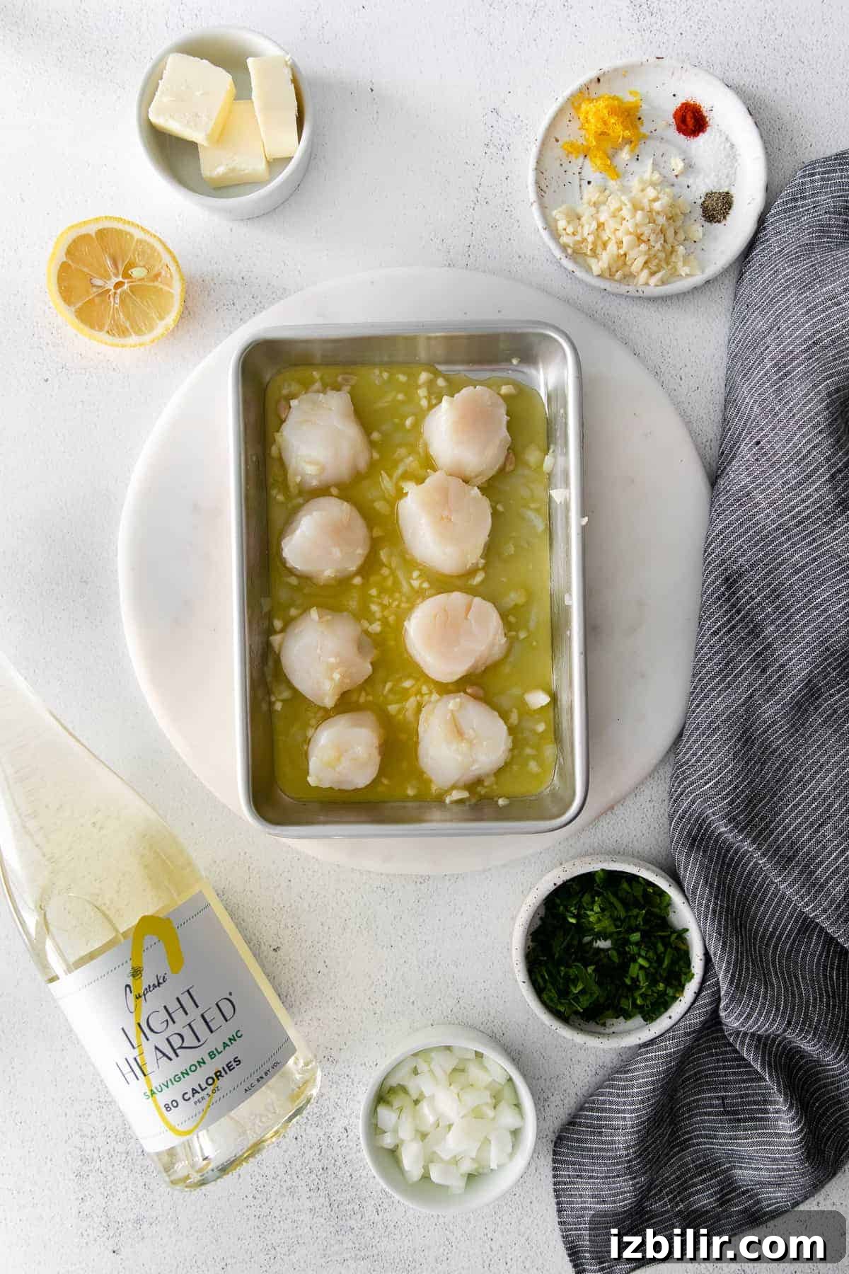 Grilled Scallops with Herbed White Wine Sauce 4 Scallops ready to grill